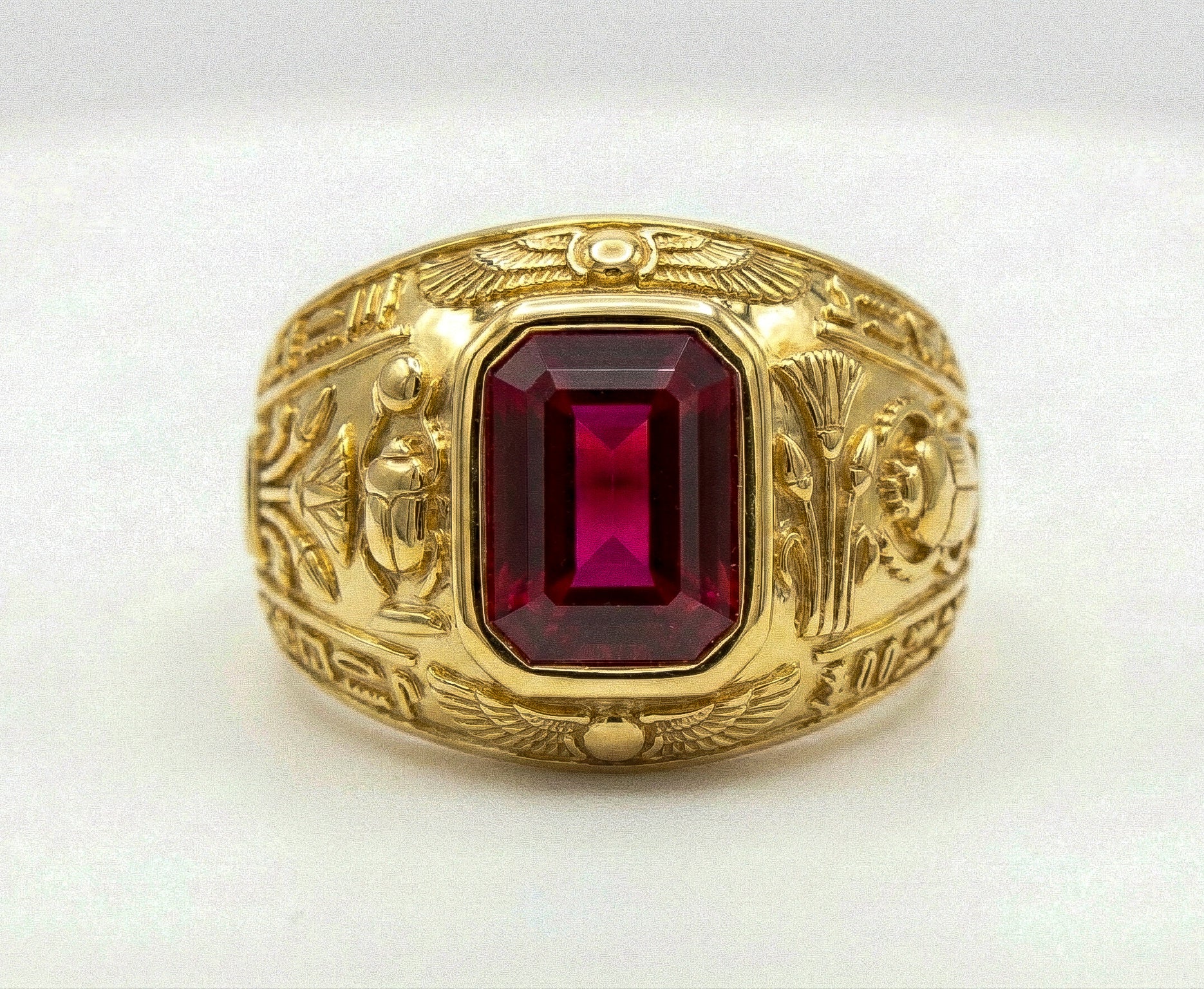 Cleopatra Ruby & 18kt Solid Yellow Gold Solitaire
