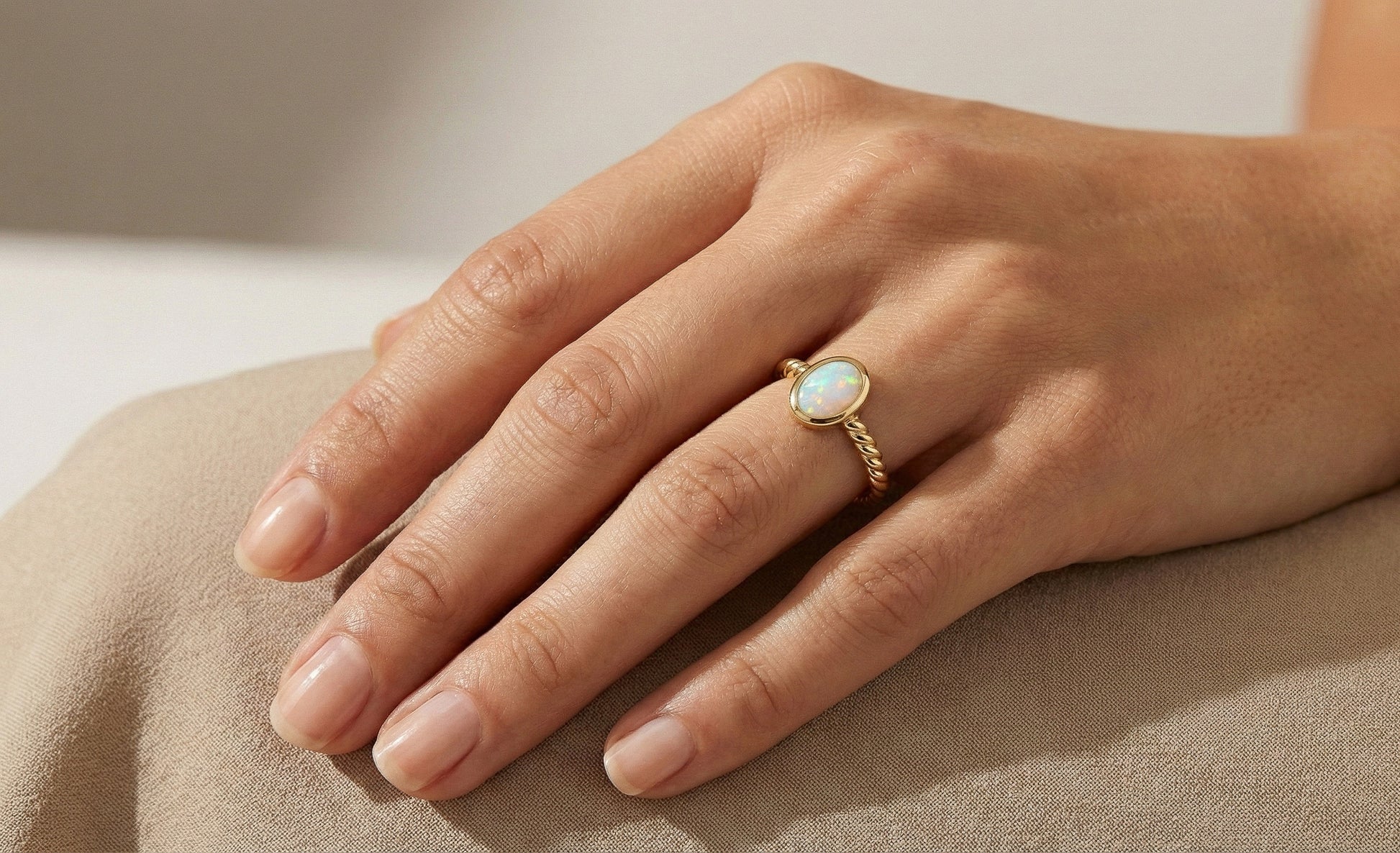 18kt Yellow Gold Oval Opal Solitaire Ring